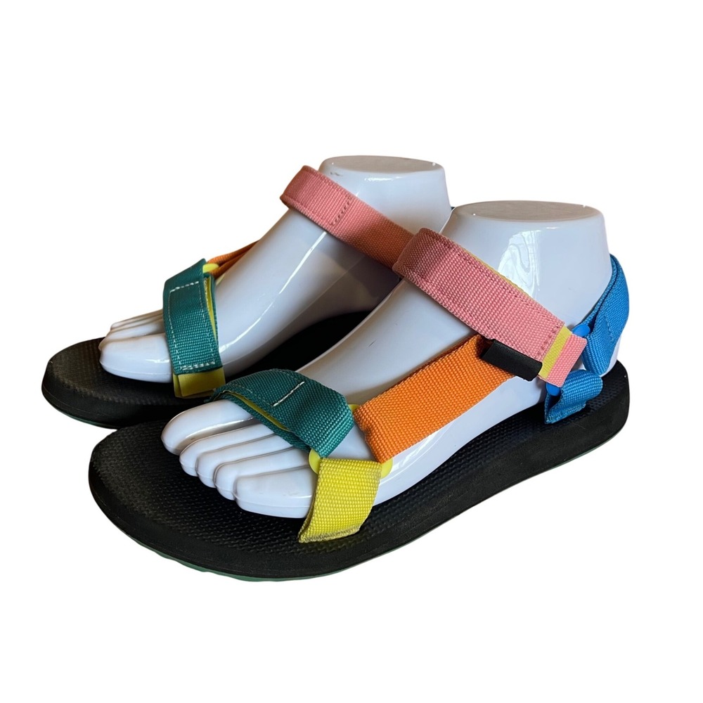 Teva Pastel Rainbow Universal Sandals Women 7 Hiking Trail Strappy Water Walking